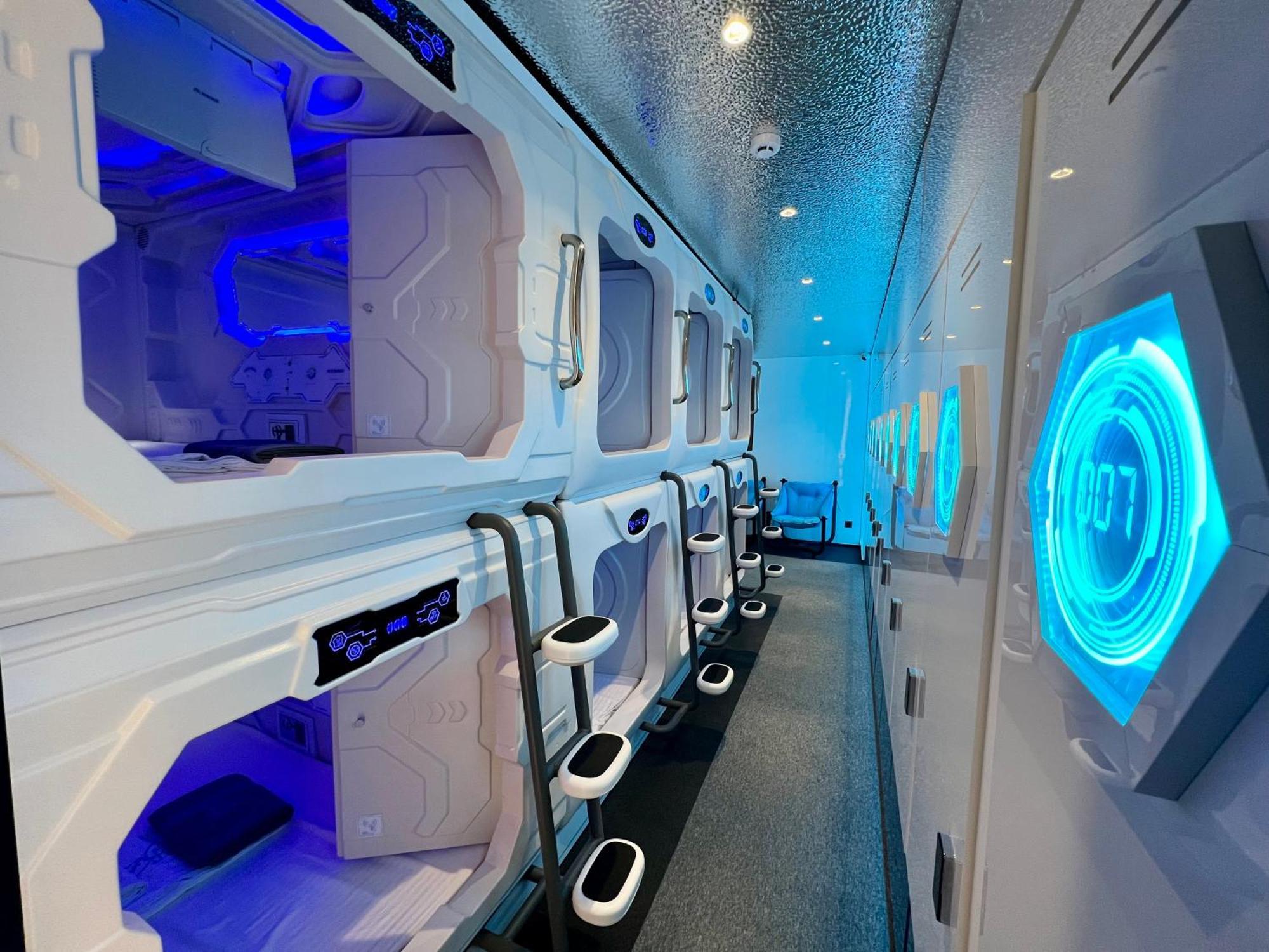 Galaxy Inn Luxury Hostel In Center Ереван Екстериор снимка
